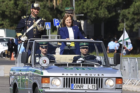 A ministra da Administração Interna, Margarida Blasco, participou na celebração do 113.º aniversário da GNR, na Praça do Império, em Lisboa, e andou num veículo desta força de seguran&amp
