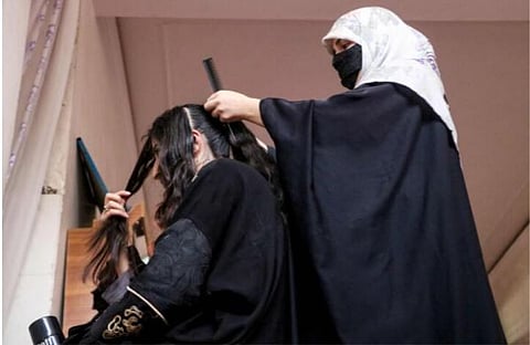 Cantar é resistir. Mulheres afegãs publicam vídeos nas redes sociais contra proibição imposta pelos talibãs