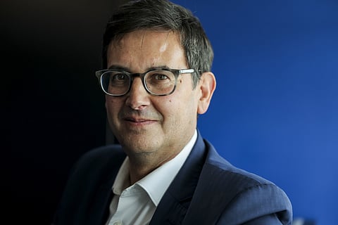 IL diz que desenvolvimento do país não se faz aos gritos e com medo