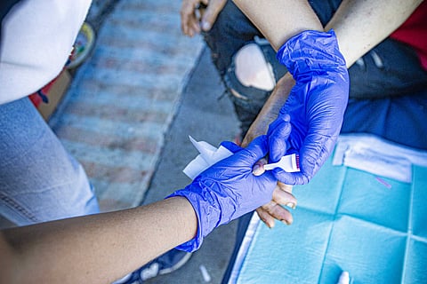 Rastreio às hepatites pode ajudar a identificar pessoas que não estão imunizadas e que devem fazer a vacinação.
