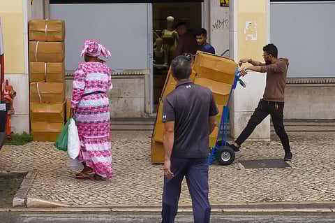 Muitos imigrantes de Arroios e outras partes do país estão impedidos de aceder ao documento.