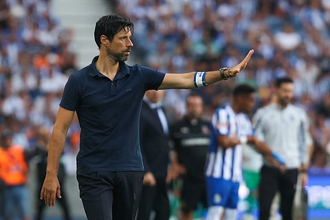 Vítor Bruno garante que FC Porto vai "encharcar o equipamento de suor"