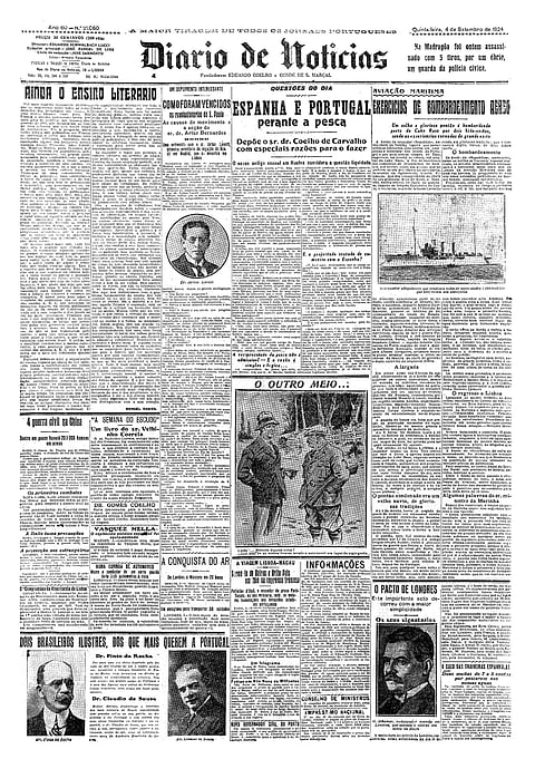 Exercícios de bombardeamento aéreo
