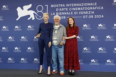 Pedro Almodóvar, um cineasta a filmar a expiação da morte sem medo do “name droping”.