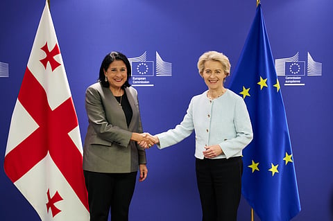 A presidente da Geórgia, Salome Zourabichvili, foi recebida no dia 2 por Ursula von der Leyen.