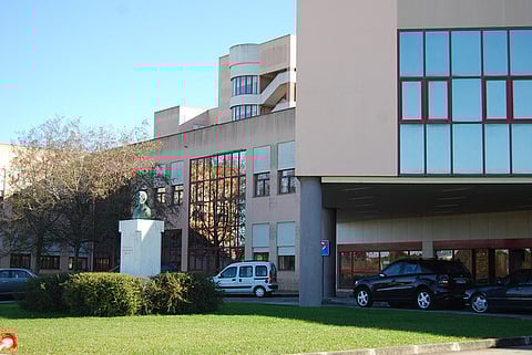 Doentes urgentes esperam mais de 10 horas no hospital Amadora-Sintra