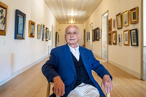 O avançar dos anos nunca limitou a criatividade de Manuel Cargaleiro.