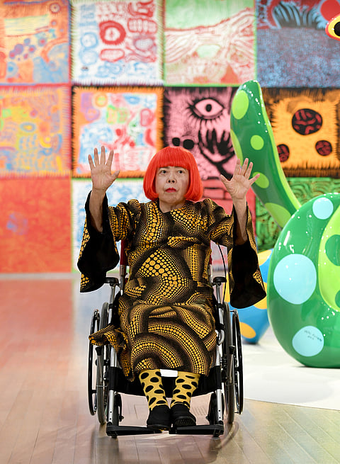 A japonesaYayoi Kusama, com 95 anos, é hoje uma artista aplaudida em boa parte do mundo.