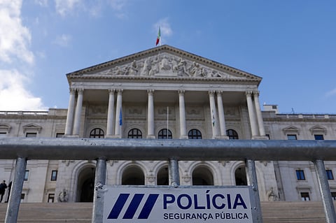 Sindicato da PSP e associações da GNR em protesto esta segunda-feira no parlamento