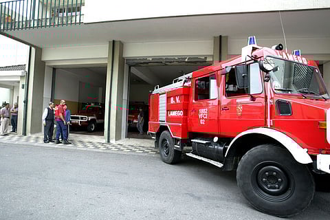 Três carros arderam durante a madrugada em Lamego