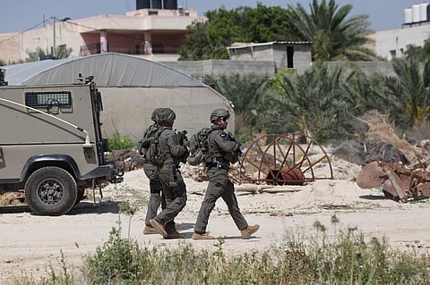 Pelo menos três feridos depois de homem ter disparado contra veículos na Cisjordânia