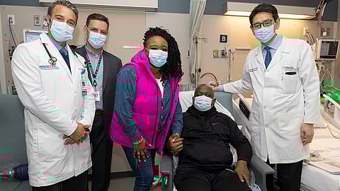 Morreu o primeiro doente transplantado com rim de porco geneticamente modificado