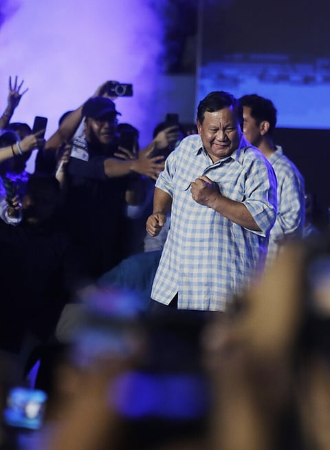Prabowo Subianto dançou perante os seus apoiantes. EPA/ADI WEDA