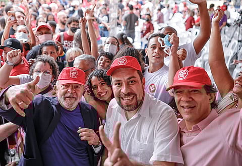 Nem Boulos (centro), nem Haddad (dir.), Lula ainda é melhor opção do PT para 2026.