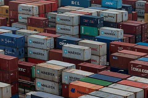 Balança comercial externa da zona euro com excedente de 13,9 mil milhões de euros em maio