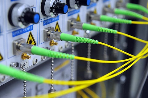 NOS e Vodafone reforçam parceria com novo acordo de partilha de fibra ótica em mais 1,1 milhões de lares