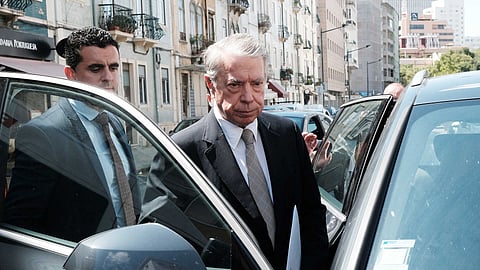 Ricardo Salgado estava acusado de ter pago, com recurso a entidades em paraísos fiscais, 1,8 milhões de dólares a Allan Simões Toledo 