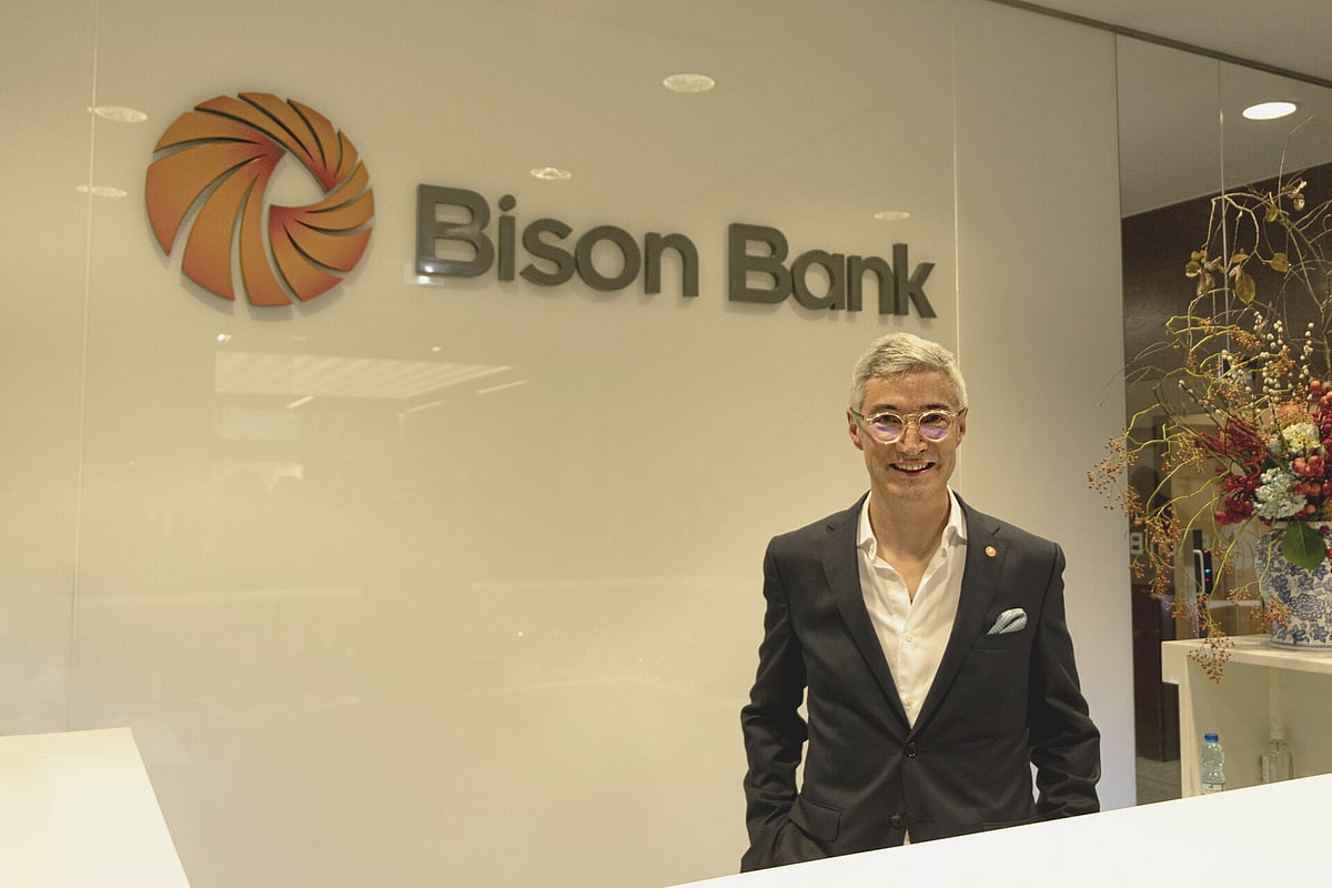 Bison Bank undergoes strategic reorganisation and launches Portugal's first 'stablecoin'