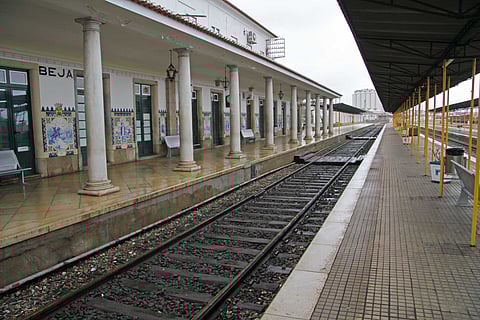 Entre Casa Branca e Beja circulam 12 comboips nos dias úteis, seis por sentido. Foto: GI