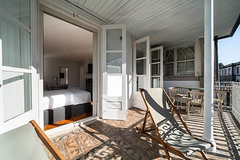 Um dos apartamentos geridos pela limehome, na Rua Dom Manuel II, no Porto. Foto: D.R.