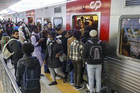 Greve nos bares dos comboios de longo curso com adesão total, diz sindicato