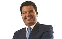 Nada disto é fado  