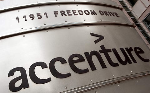 Accenture investe 915 milhões de euros em novo serviço de formação em tecnologia e IA