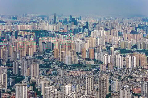 Investimento imobiliário global deve superar 850 mil milhões em 2026.