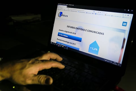 Finanças preparam e-fatura para envio da faturação “em tempo real” até 2030