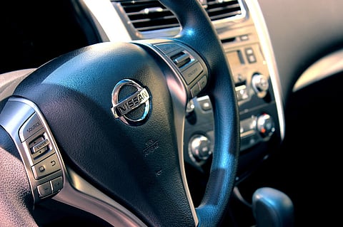 Nissan corta 9.000 postos de trabalho depois de quebra nas vendas