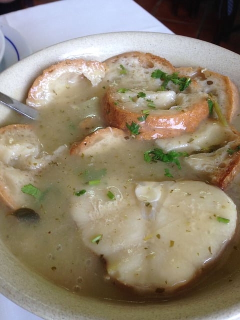 No Cabeção come-se a melhor sopa de cação