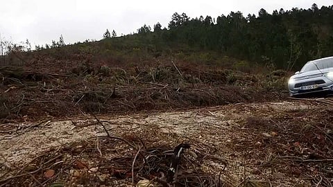 Perdido pela Serra da Malcata com um Mitsubishi Outlander hibrido