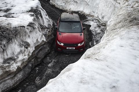Range Rover Sport à conquista do Inferno