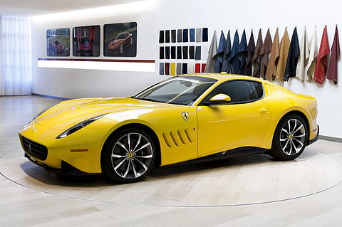 Ferrari SP 275 RW Competizione: Feito à medida