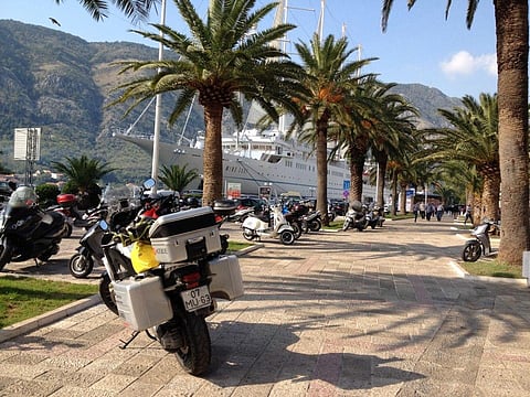 Passagem pelo Montenegro até à Albânia