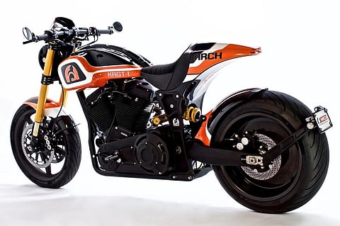 Keanu Reeves cria moto com estilo único