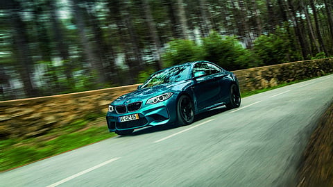 BMW M2:  O Clone