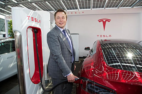Tesla quer acabar com utilizadores abusivos dos Superchargers