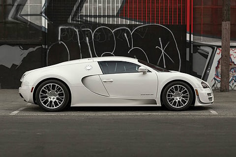 Último Bugatti Veyron Super Sport está à venda