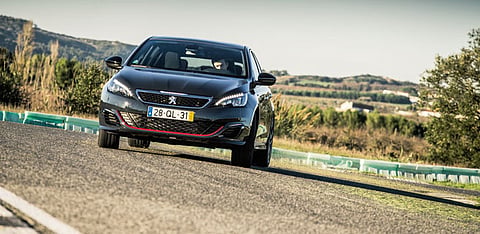 Bruno Magalhães sem limites ao volante do novo Peugeot 308 GTi