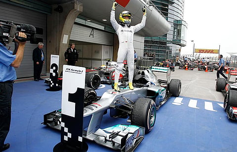 Recorde o primeiro triunfo de Nico Rosberg na F1