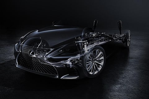 Novo topo de gama da Lexus em janeiro