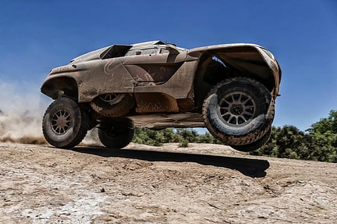 Dakar, Peterhansel na frente da etapa em WP1