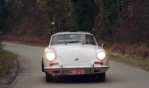 Xabi Alonso mostra o seu Porsche clássico e incrível coleção de relógios