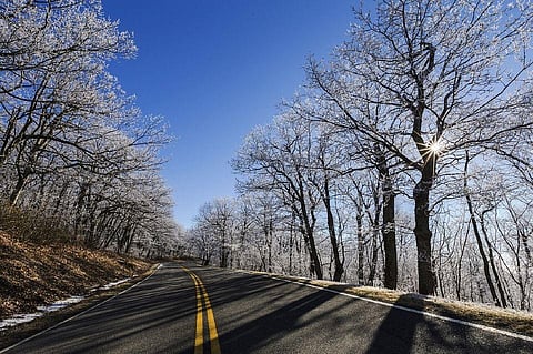 7 erros que comete com o seu carro no inverno