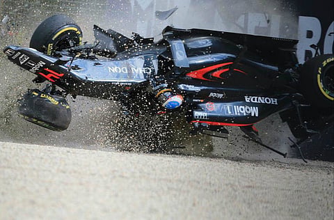 F1: FIA estudou acidente de Alonso em Melbourne com o Halo