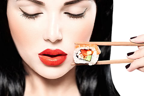 Tem andado a comer mal sushi este tempo todo