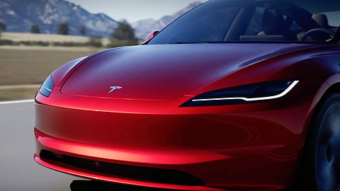 Tesla lança modelo mais barato em 2025 diz o Deutsche Bank