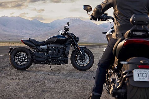 Novas Rocket 3 da Triumph: Storm R e GT