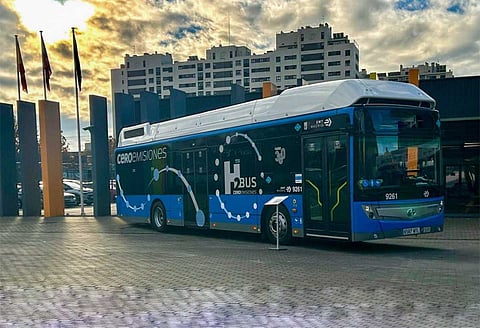 CaetanoBus entregou 10 autocarros movidos a hidrogénio à EMT Madrid